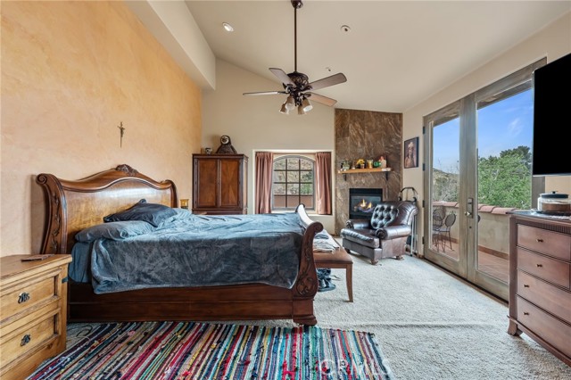 9075 Mesa Vista Street, Apple Valley CA: https://media.crmls.org/medias/ee77a8c9-9d4f-4b61-b23d-54c186442d48.jpg