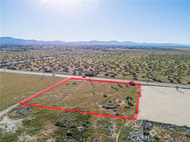 Detail Gallery Image 3 of 11 For 0 6, Sun Village,  CA 93543 - – Beds | – Baths