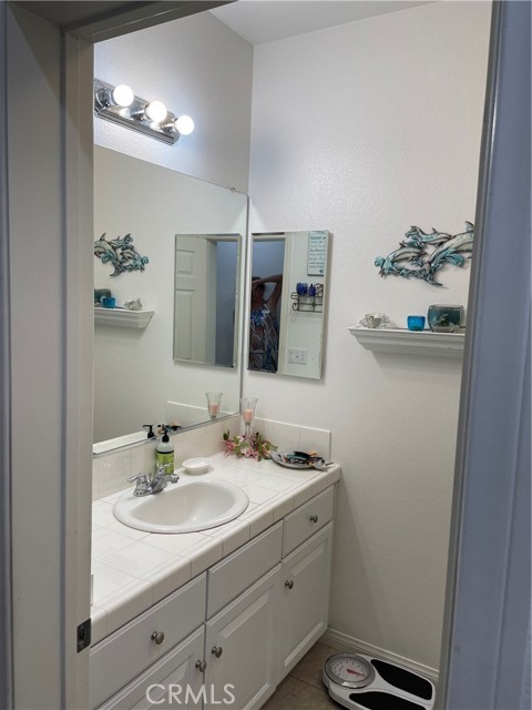 Detail Gallery Image 24 of 35 For 6673 N Ofelia Dr, San Bernardino,  CA 92407 - 4 Beds | 2 Baths