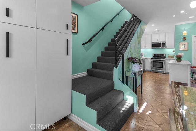 Detail Gallery Image 44 of 57 For 5101 Chateau, Irvine,  CA 92604 - 4 Beds | 3/1 Baths