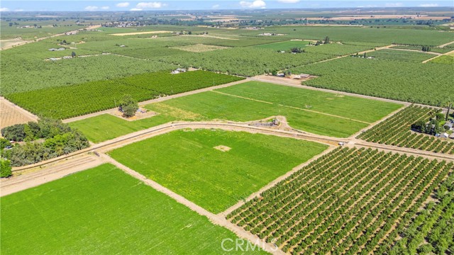 8340 West Lane, Winton CA: https://media.crmls.org/medias/ee7aebb2-50a4-4485-9051-1f2d75ca0b37.jpg