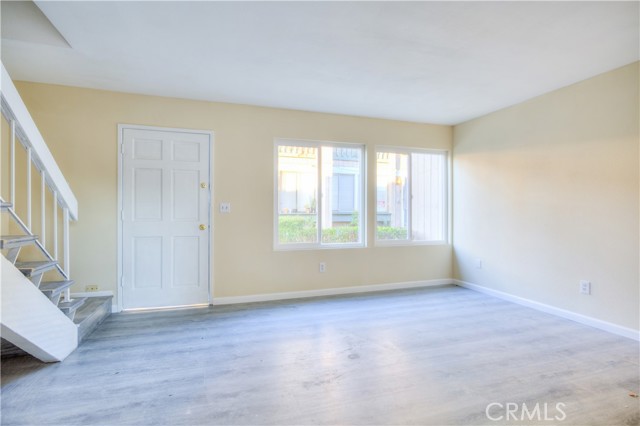 Detail Gallery Image 3 of 21 For 154 Linda #C,  Upland,  CA 91786 - 2 Beds | 1 Baths