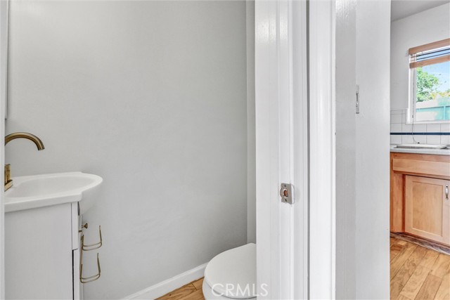 1800 Sunset Drive, Vista CA: https://media.crmls.org/medias/ee7bb9d4-d529-4753-a10a-db370f78cf46.jpg