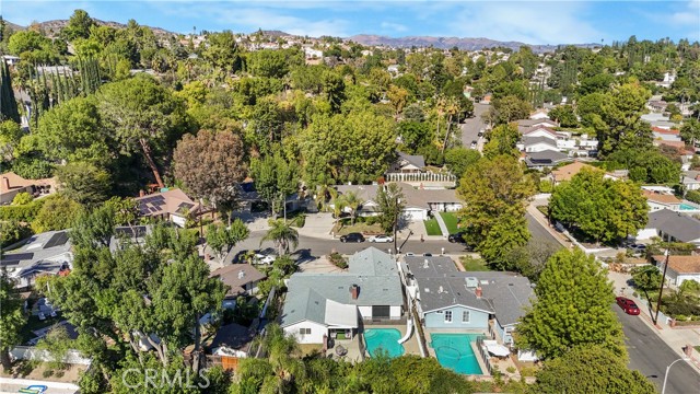 Detail Gallery Image 33 of 44 For 24206 Saint Edens Circle, West Hills,  CA 91307 - 3 Beds | 2 Baths