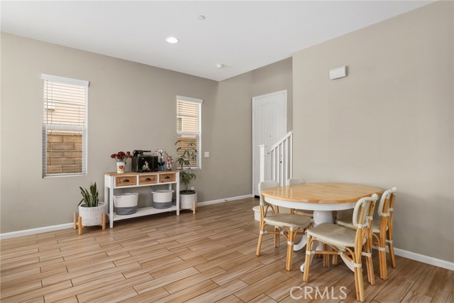 Detail Gallery Image 7 of 36 For 21710 Bene Dr, Saugus,  CA 91350 - 3 Beds | 2/1 Baths