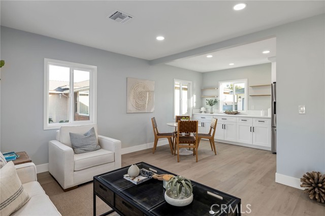 2708 Spreckels Lane, Redondo Beach, California 90278, 3 Bedrooms Bedrooms, ,2 BathroomsBathrooms,Residential,Sold,Spreckels,SB22026607