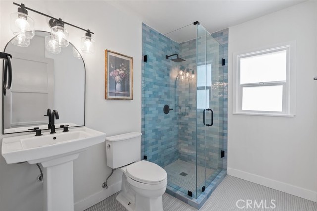Detail Gallery Image 20 of 34 For 288 W Mariposa St, Altadena,  CA 91001 - 3 Beds | 2 Baths