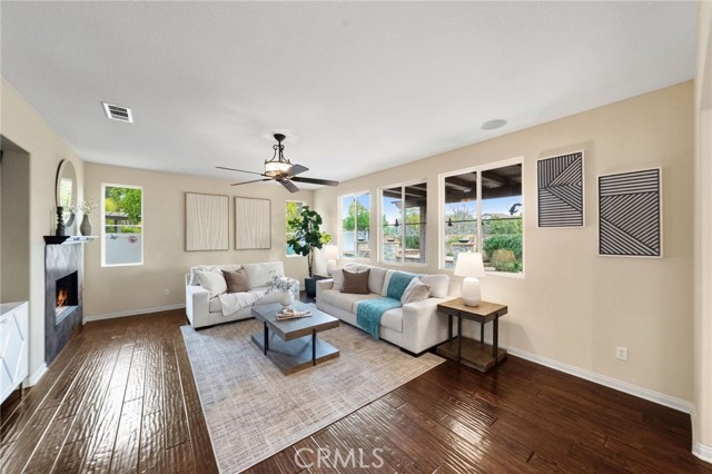 Detail Gallery Image 21 of 69 For 28889 Edenton Way, Temecula,  CA 92591 - 4 Beds | 2/1 Baths