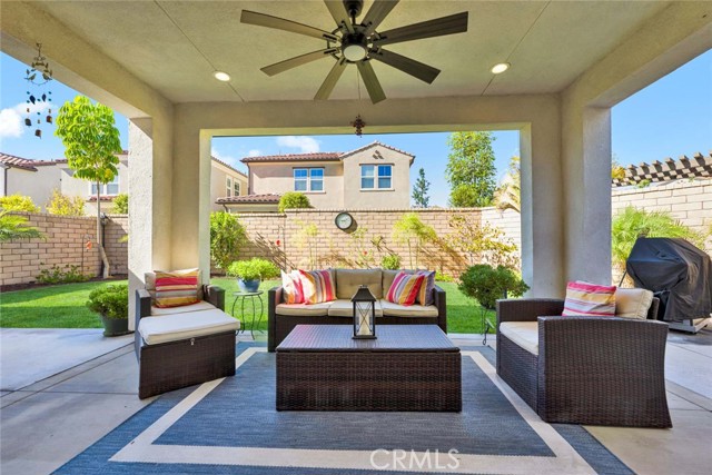 Detail Gallery Image 47 of 59 For 1270 E Providence Loop, Placentia,  CA 92870 - 4 Beds | 4/1 Baths