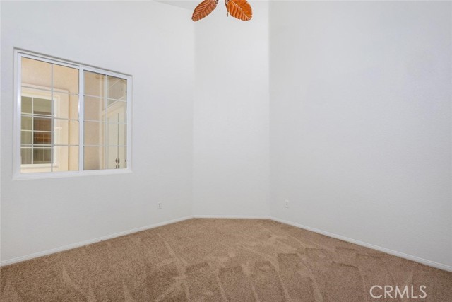 Image 17 of 61 For 24563 Calle Perla
