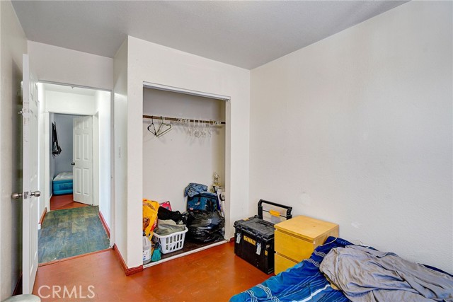 Detail Gallery Image 6 of 22 For 1426 W 99th St, Los Angeles,  CA 90047 - 4 Beds | 2 Baths