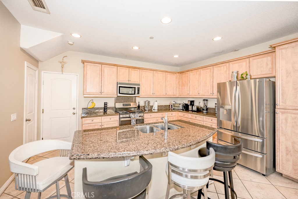 MLS #SR25259452 image #8