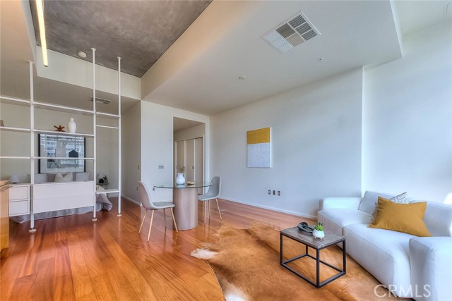 Detail Gallery Image 5 of 39 For 1155 S Grand #1313,  Los Angeles,  CA 90015 - 0 Beds | 1 Baths