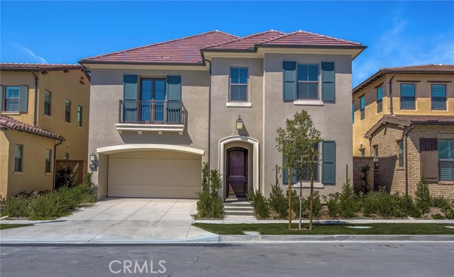 109 Henderson Irvine, California Welcome to your new home. Over 3,000 sqft of living space and meticulously maintained. One bedroom downstairs and three (3) bedrooms upstairs including extra large bedrooms and bonus upstairs entertainment loft. This house is nice and bright with sunlight shining through all the windows. Entertain friends and family in the large kitchen with sweeping island and flowing great room, or move out to the patio to enjoy peaceful and quiet conversation to catch up on the week's events. Designer upgrades include custom paint throughout and ultra-plush carpeting on the main level and upstairs and in the bedrooms. Each bedroom has it's own en-suite bathroom to maintain privacy for family and guests. Live in Luxury!