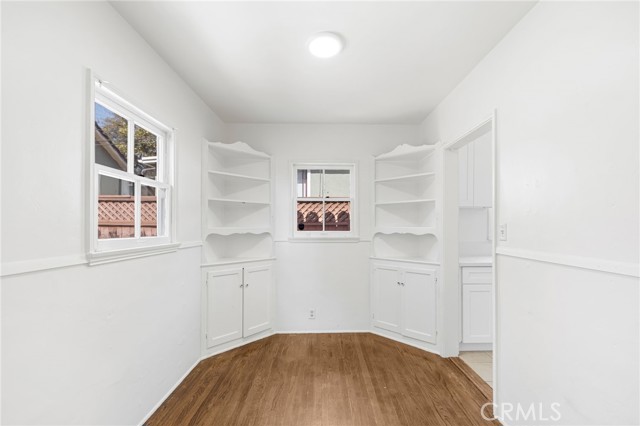 Detail Gallery Image 8 of 18 For 1367 N Mentor Ave, Pasadena,  CA 91104 - 1 Beds | 1 Baths