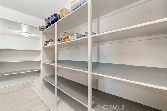 Detail Gallery Image 10 of 39 For 5052 Clematis Ct, Jurupa Valley,  CA 91752 - 5 Beds | 3/1 Baths