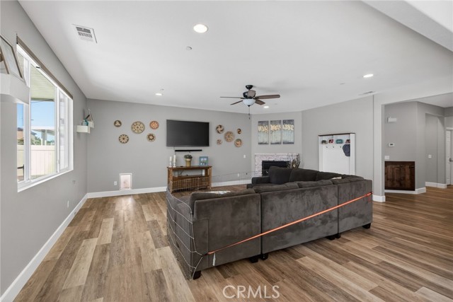 Detail Gallery Image 30 of 44 For 31109 Rose Arbor Ct, Murrieta,  CA 92563 - 5 Beds | 3 Baths