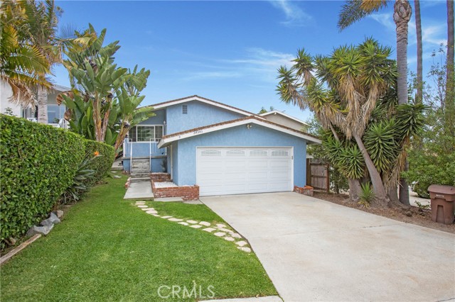 34561 Calle Portola, Dana Point CA: https://media.crmls.org/medias/ee81f057-d4c4-44cb-8910-d84d70d9891a.jpg