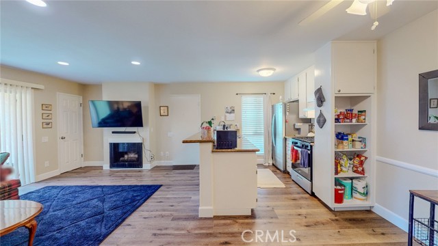 Detail Gallery Image 9 of 24 For 2859 S Fairview St #C,  Santa Ana,  CA 92704 - 1 Beds | 1 Baths