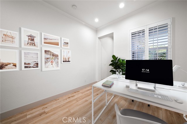 8067 Terraza Court, Riverside CA: https://media.crmls.org/medias/ee8253bc-178f-4e68-b9ff-02b3363f360d.jpg