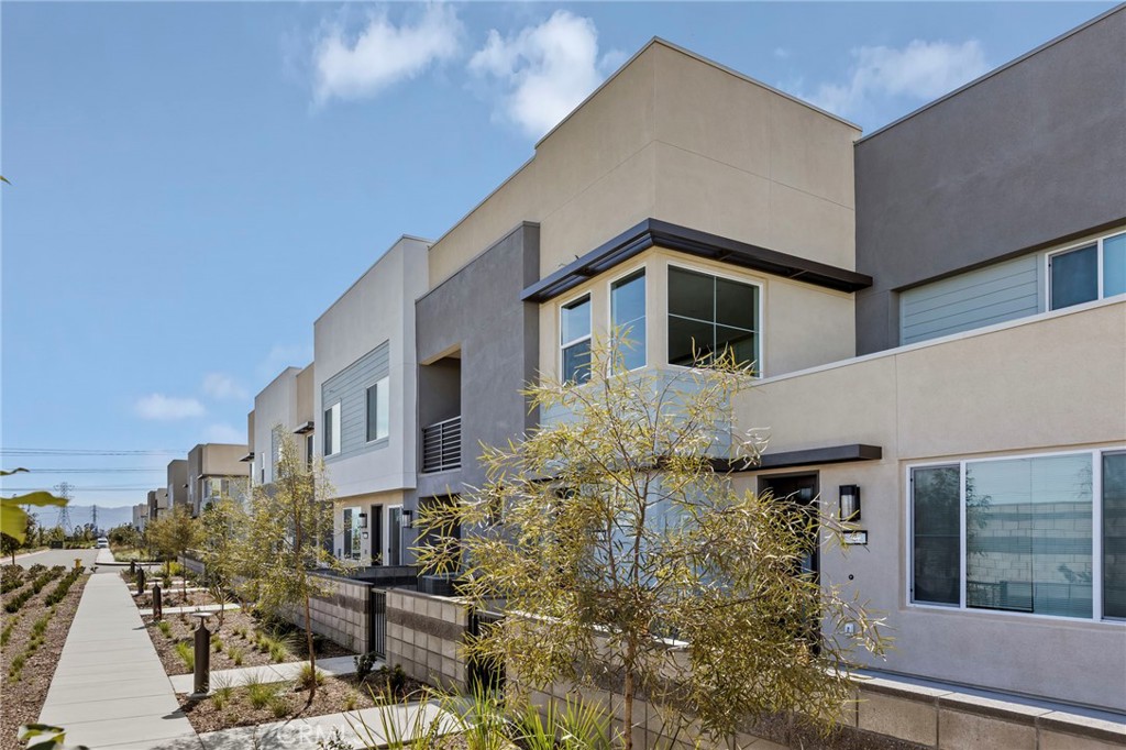 3679 W S. Eichler Paseo #11