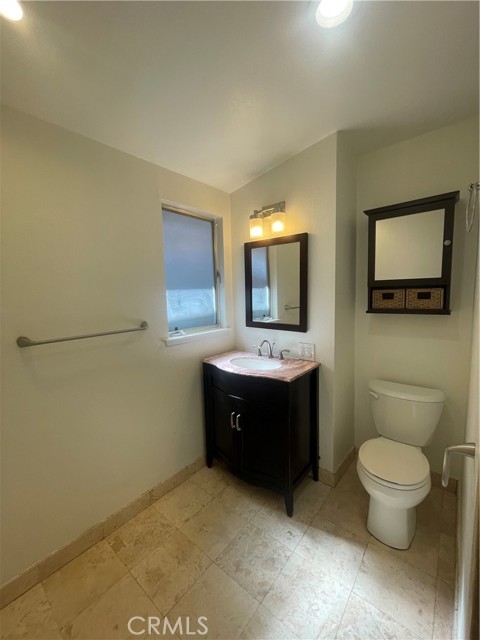 Detail Gallery Image 13 of 16 For 528 Cherry #B,  Long Beach,  CA 90802 - 1 Beds | 1 Baths
