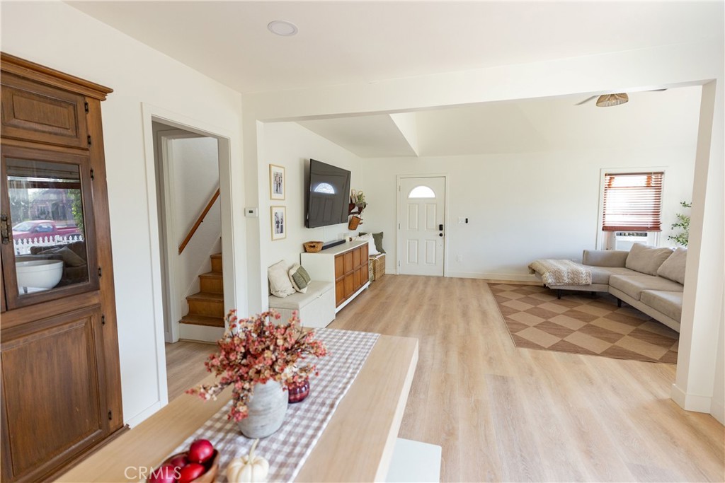 MLS #OC25221176 image #13