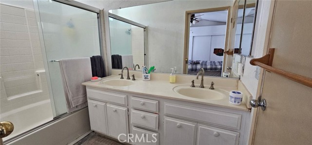 6773 Condor Drive, Jurupa Valley CA: https://media.crmls.org/medias/ee87aebe-4895-49e5-a949-4f9624746a19.jpg