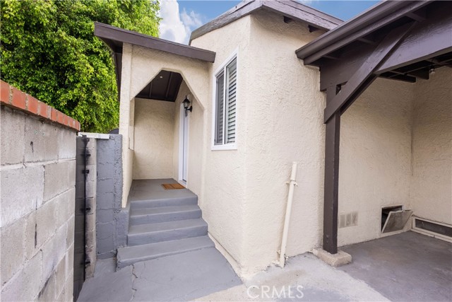 3720 S St Andrews Place, Los Angeles CA: https://media.crmls.org/medias/ee882a08-0f95-41f6-aa04-958b9cf867bc.jpg