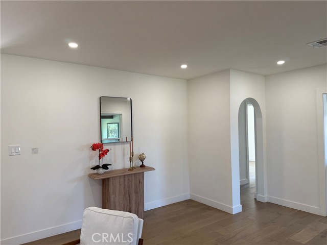 16913 Covello Street, Van Nuys CA: https://media.crmls.org/medias/ee882d69-a4ba-4383-883e-a447a00a6213.jpg