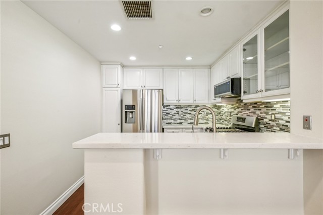 Detail Gallery Image 9 of 29 For 78 Dovetail, Irvine,  CA 92603 - 2 Beds | 2/1 Baths