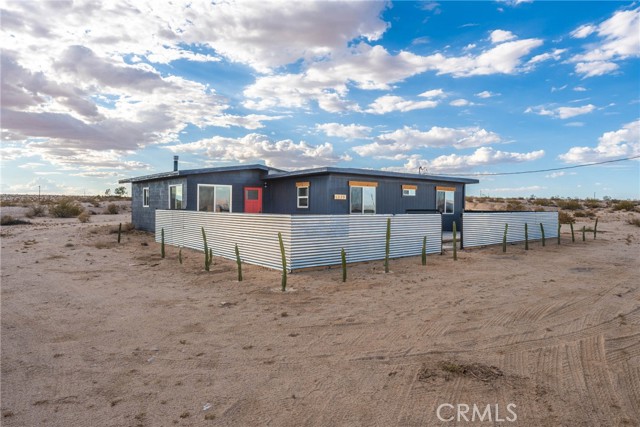 Detail Gallery Image 9 of 56 For 1530 Applegate Way, Twentynine Palms,  CA 92277 - 2 Beds | 2 Baths