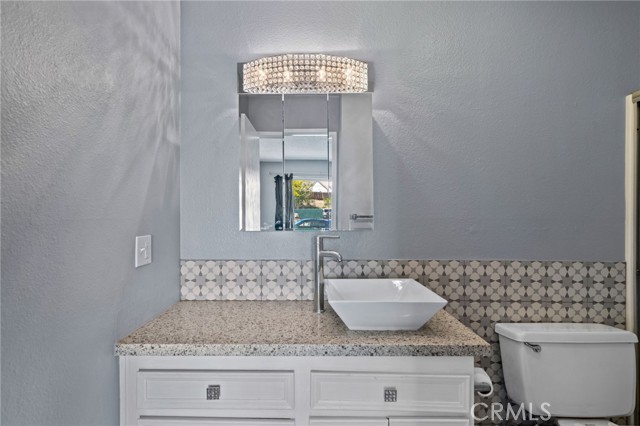 Detail Gallery Image 13 of 27 For 66735 12th St #A5,  Desert Hot Springs,  CA 92240 - 2 Beds | 2 Baths