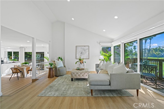 Detail Gallery Image 15 of 40 For 19 Las Brisas #10,  Irvine,  CA 92612 - 3 Beds | 2 Baths