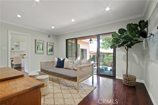 Detail Gallery Image 16 of 34 For 3853 Cedar Ave, Long Beach,  CA 90807 - 2 Beds | 2 Baths