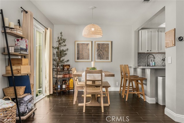 Detail Gallery Image 10 of 40 For 6045 Nantucket, Yorba Linda,  CA 92887 - 2 Beds | 2/1 Baths