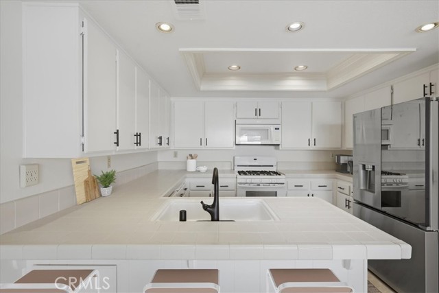 23401 Via Linda, Mission Viejo CA: https://media.crmls.org/medias/ee8b5d2a-ff2c-4b0c-ba2b-54e530b76d32.jpg