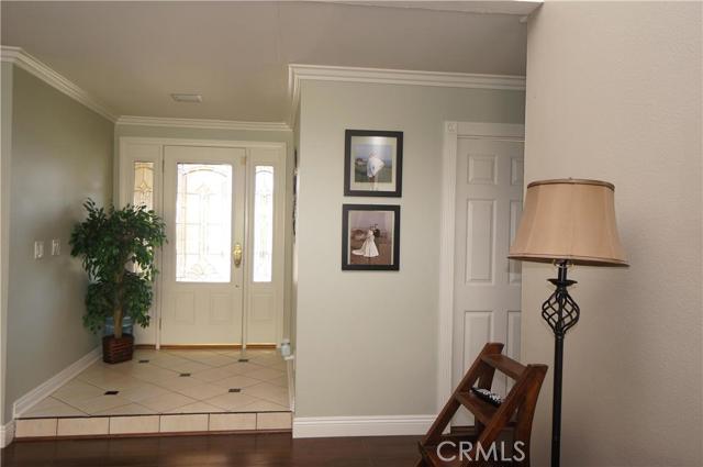 322 Dover Avenue, Brea CA: https://media.crmls.org/medias/ee8c6de1-e22a-4074-85ce-933117e7863c.jpg