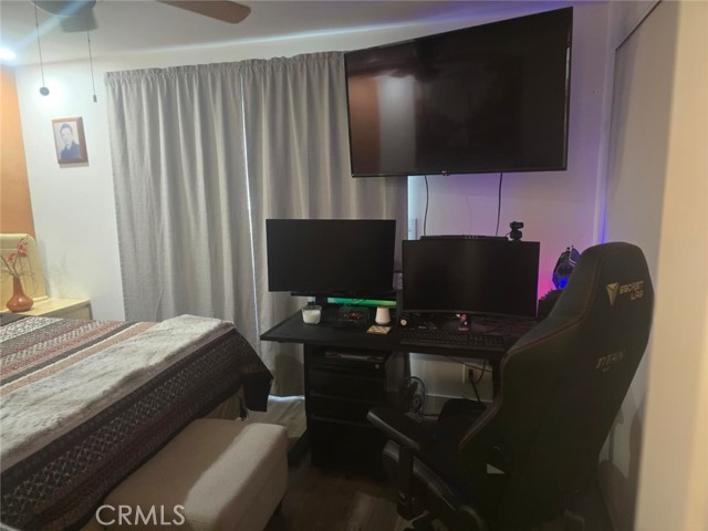 Detail Gallery Image 8 of 27 For 15621 Beach Blvd #28,  Westminster,  CA 92683 - 2 Beds | 2 Baths