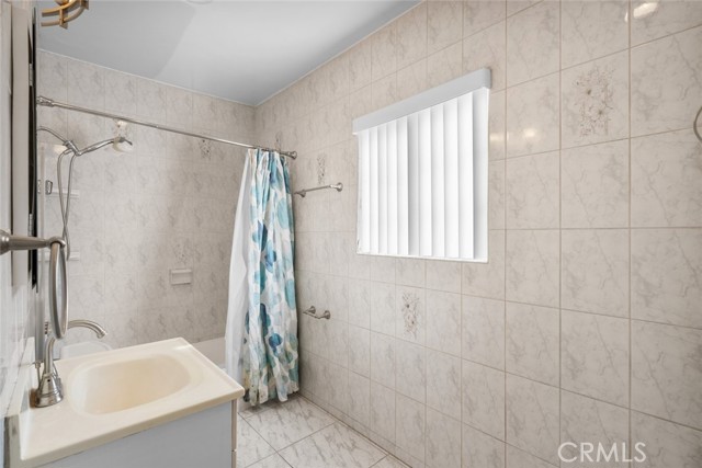 Detail Gallery Image 15 of 21 For 1717 N Berendo St #1,  Hollywood,  CA 90027 - 1 Beds | 1 Baths
