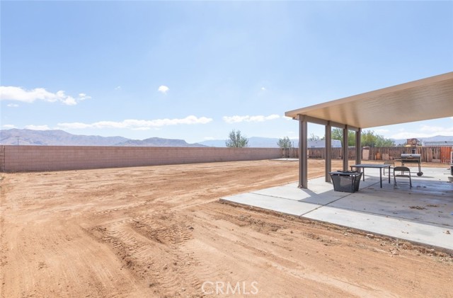 Detail Gallery Image 24 of 35 For 14193 Fresian, Apple Valley,  CA 92307 - 4 Beds | 3 Baths