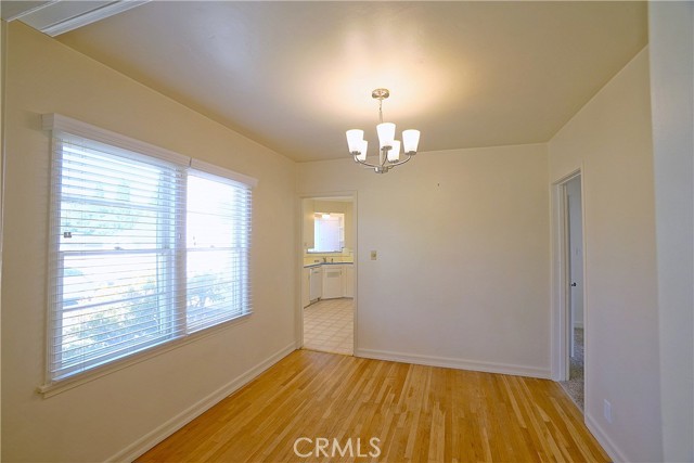 Detail Gallery Image 3 of 22 For 4285 Oakwood Pl, Riverside,  CA 92506 - 3 Beds | 1/1 Baths