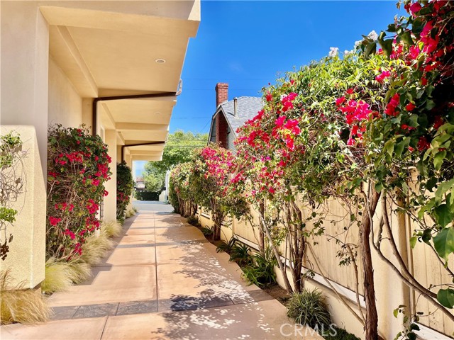 227 Helberta Avenue, Redondo Beach, California 90277, 4 Bedrooms Bedrooms, ,3 BathroomsBathrooms,Residential,For Sale,Helberta,PV25266489 227 Helberta Avenue, Redondo Beach, California 90277, 4 Bedrooms Bedrooms, ,3 BathroomsBathrooms,Residential,For Sale,Helberta,PV25266489