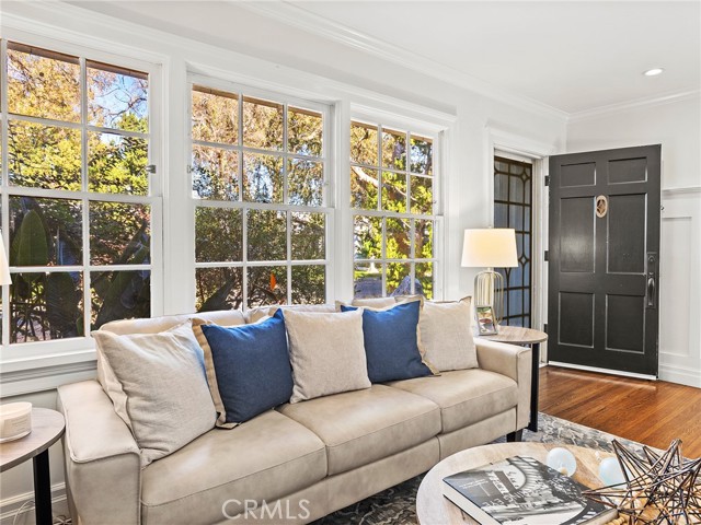 Detail Gallery Image 31 of 62 For 10404 Margate St, North Hollywood,  CA 91601 - 3 Beds | 2 Baths