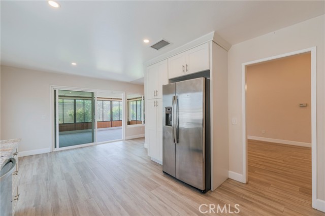 Detail Gallery Image 21 of 42 For 17482 Bellport Cir, Huntington Beach,  CA 92649 - 4 Beds | 2 Baths