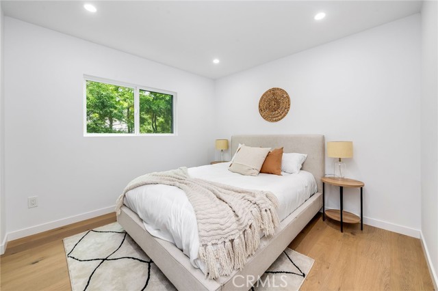 12520 Gilmore Avenue, Los Angeles CA: https://media.crmls.org/medias/ee92026c-2dbb-473d-bd78-69051f621f5f.jpg