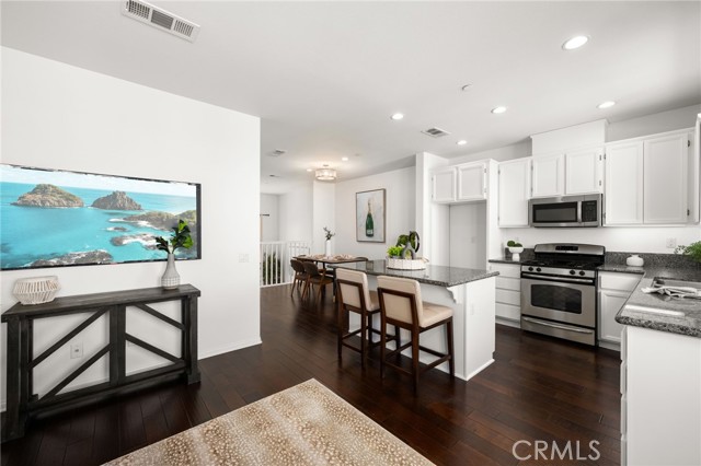 Detail Gallery Image 19 of 49 For 68 Webber Way, Buena Park,  CA 90621 - 3 Beds | 2/1 Baths