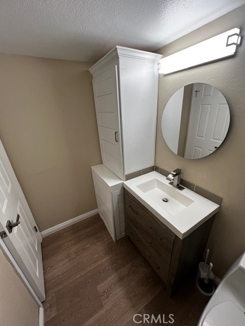 Detail Gallery Image 7 of 15 For 1440 Chalgrove Dr #E,  Corona,  CA 92882 - 1 Beds | 1 Baths
