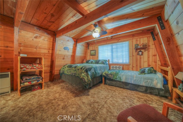 42608 Cedar Avenue, Big Bear Lake CA: https://media.crmls.org/medias/ee94f5f9-280b-44bd-9def-43c95b827e94.jpg
