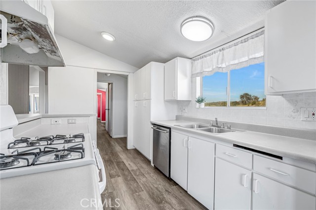 Image 12 of 36 For 27062 Road 400